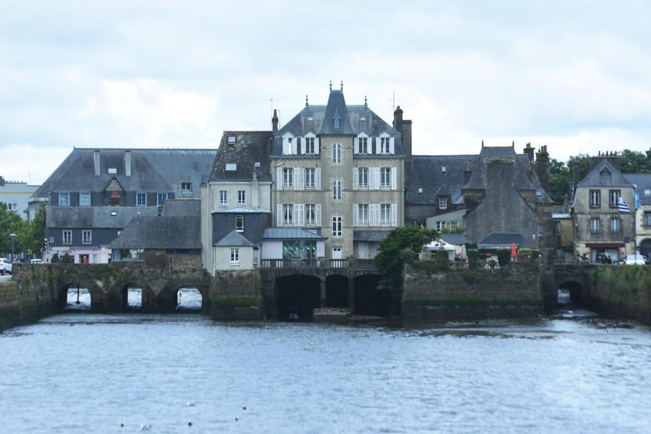 Apartamento Nuit Sur Le Pont 3 Landerneau Exterior foto